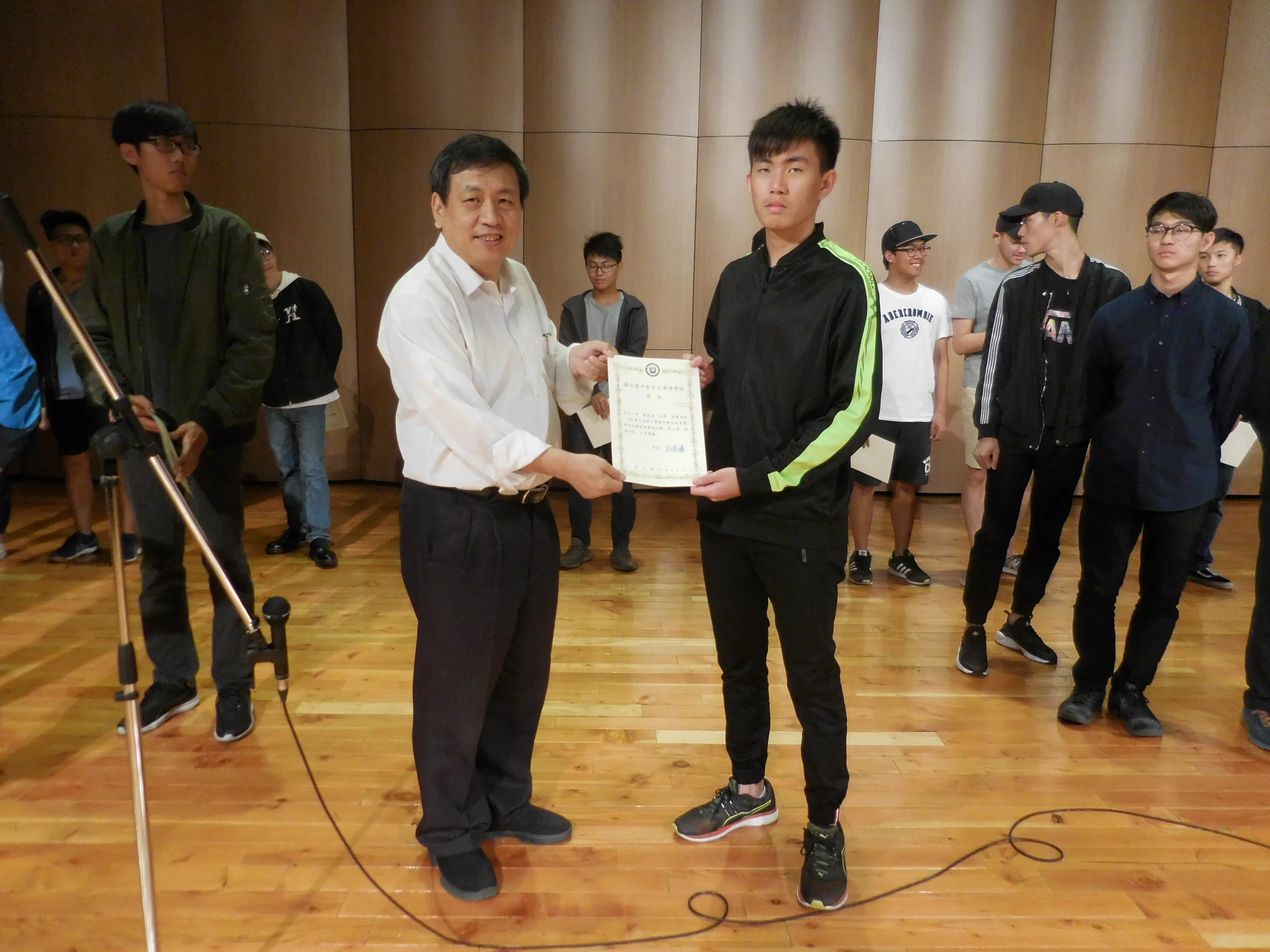 1070417_院聯合班會暨跨系校園歌曲聯誼活動照片 第8張
