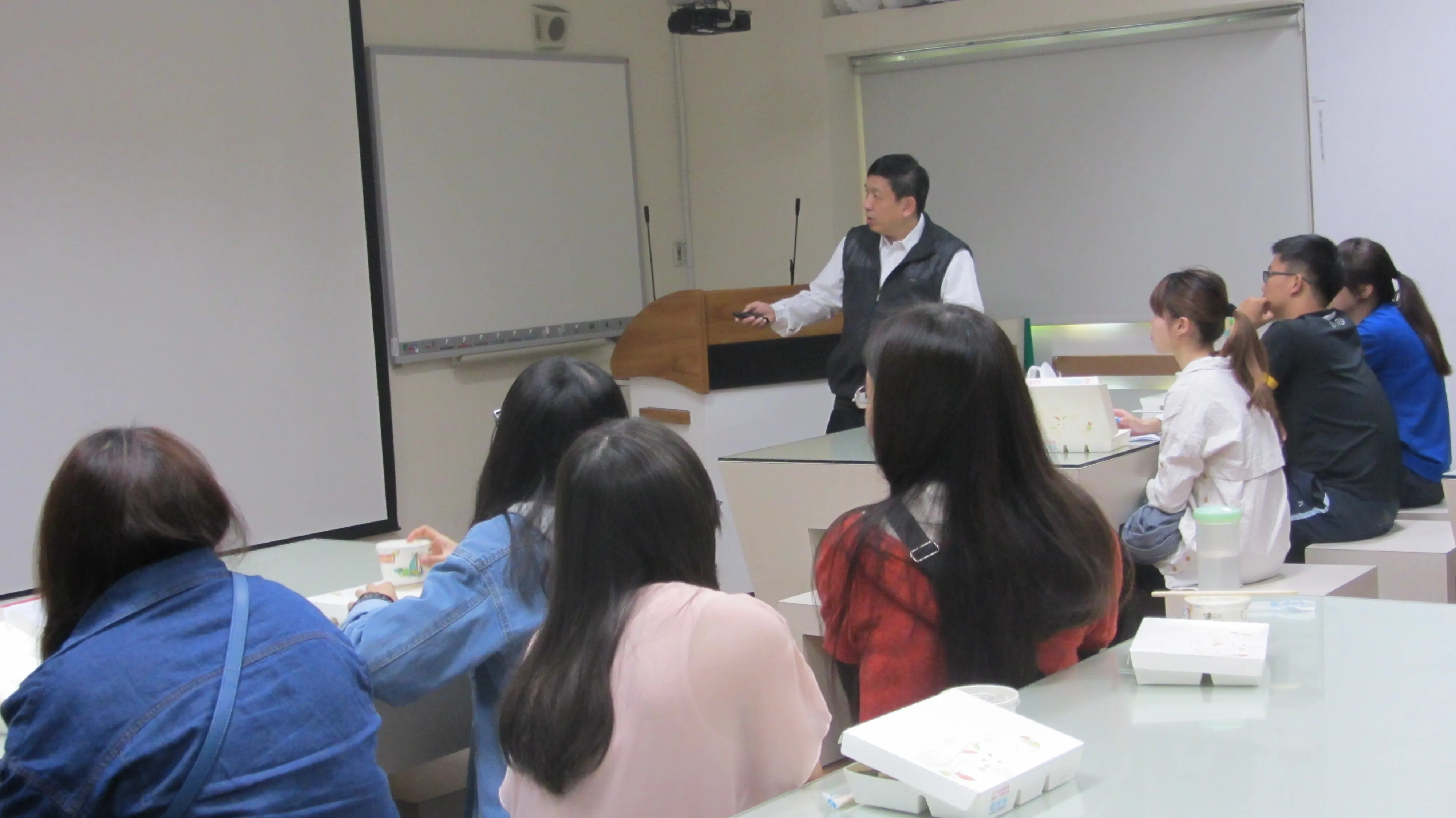 1040324_理學院103學年度菁英實習方案說明會 第1張