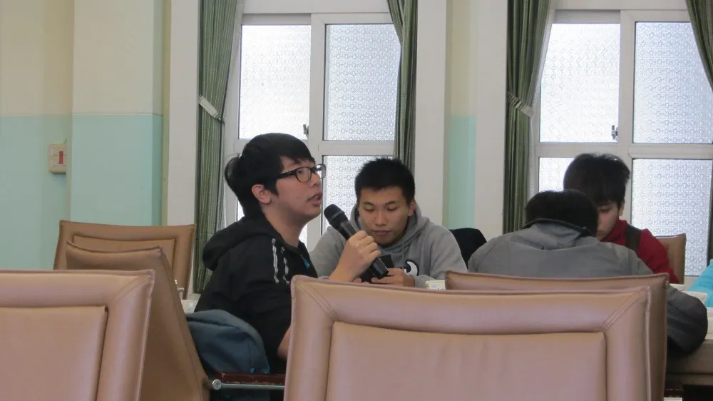 1040313_與系學會長會議 --「2015科技教育月」準備工作事宜 第6張
