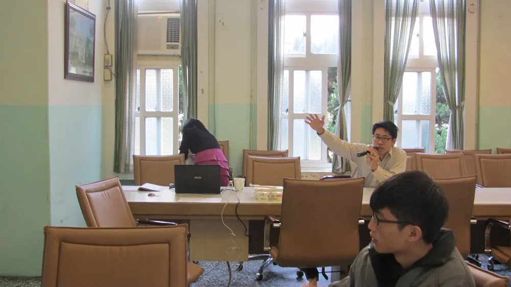 1040313_與系學會長會議 --「2015科技教育月」準備工作事宜 第2張