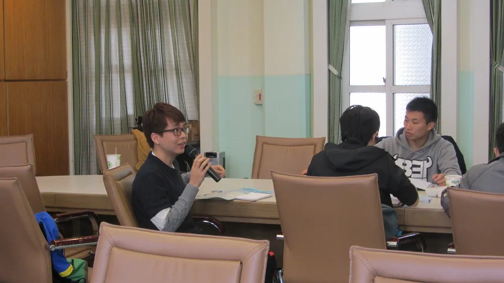 1040313_與系學會長會議 --「2015科技教育月」準備工作事宜 第5張